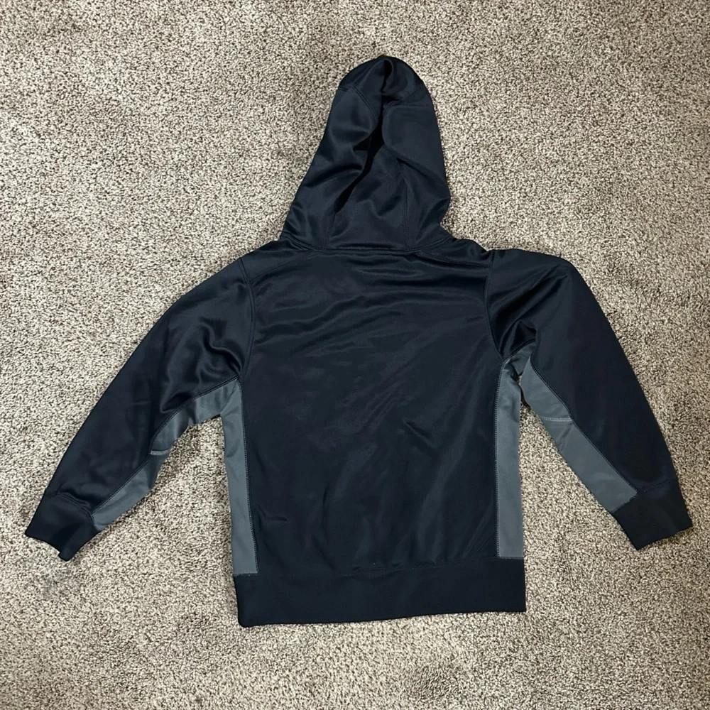 Kids Nike Black and Gray Hoodie